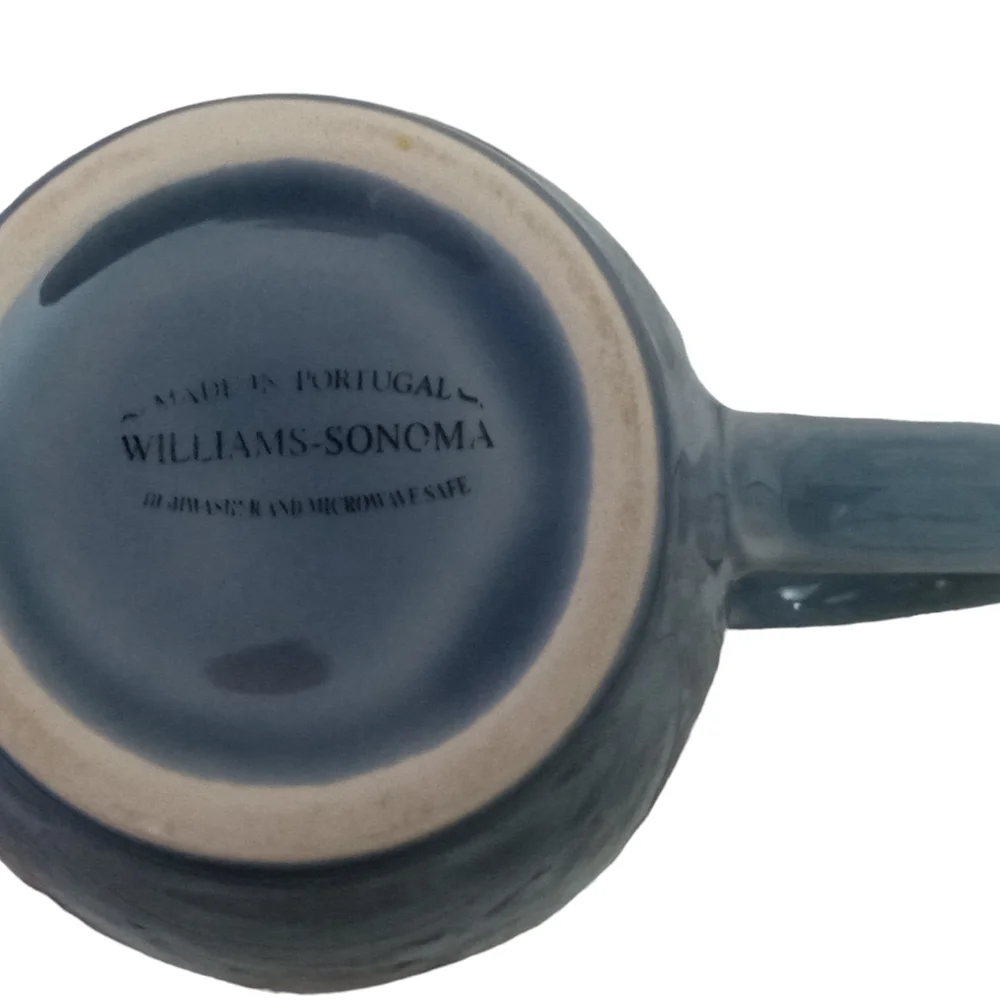 Williams Sonoma Mugs Blue Gray 12 oz set of 4